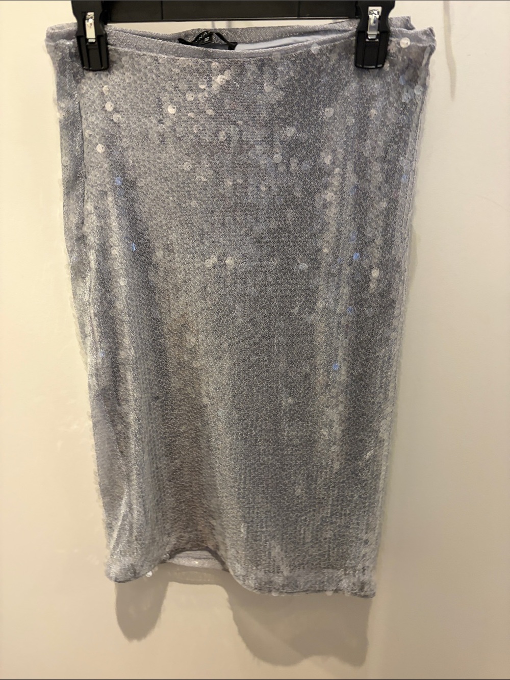 Dynamite Silver Sequin Pencil Skirt